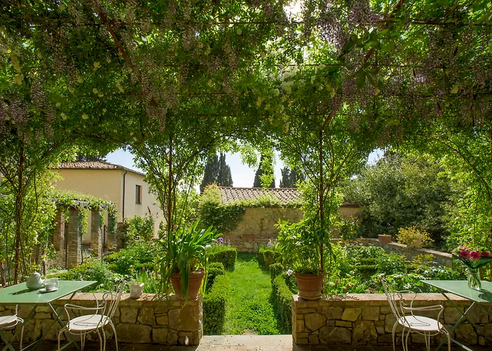 Castello Di Fonterutoli Wine Kır Evi